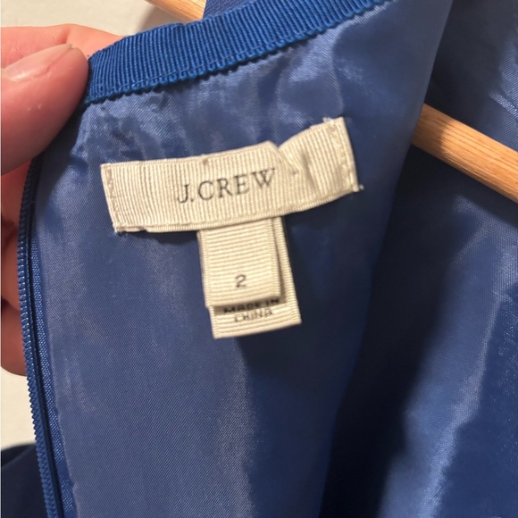 Elegant Blue Sleeveless pleated front Dress - Picture 5 of 7